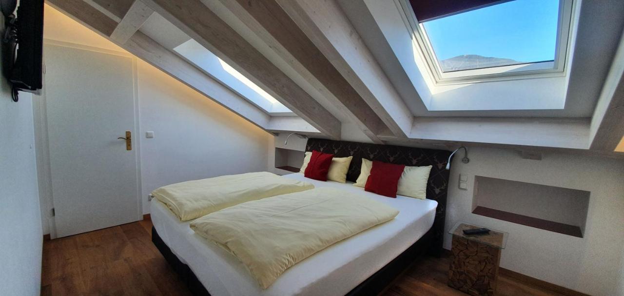 Hilleprandt - Adults Only Aparthotel Garmisch-Partenkirchen Bagian luar foto