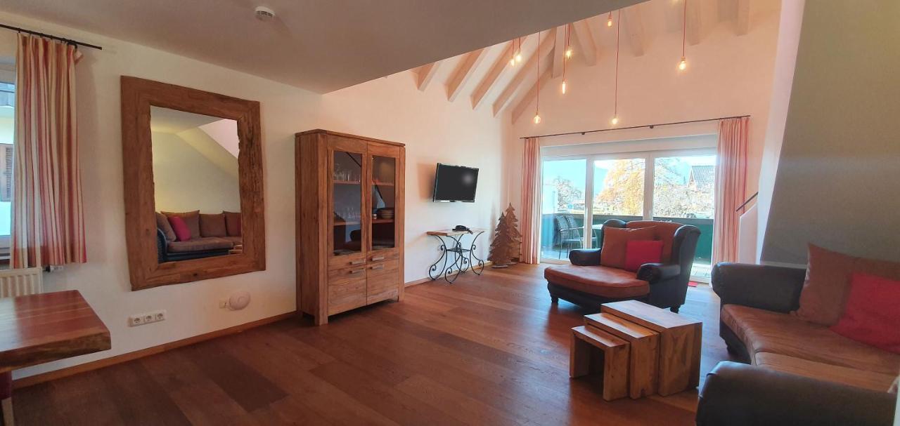 Hilleprandt - Adults Only Aparthotel Garmisch-Partenkirchen Bagian luar foto