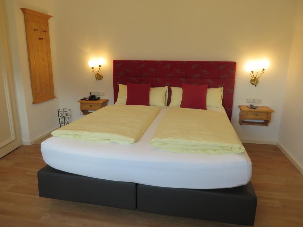 Hilleprandt - Adults Only Aparthotel Garmisch-Partenkirchen Bagian luar foto