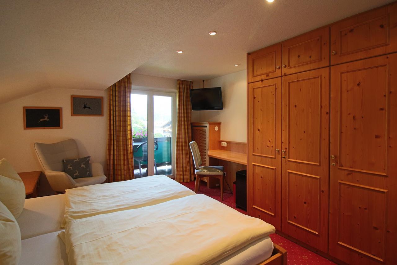 Hilleprandt - Adults Only Aparthotel Garmisch-Partenkirchen Bagian luar foto